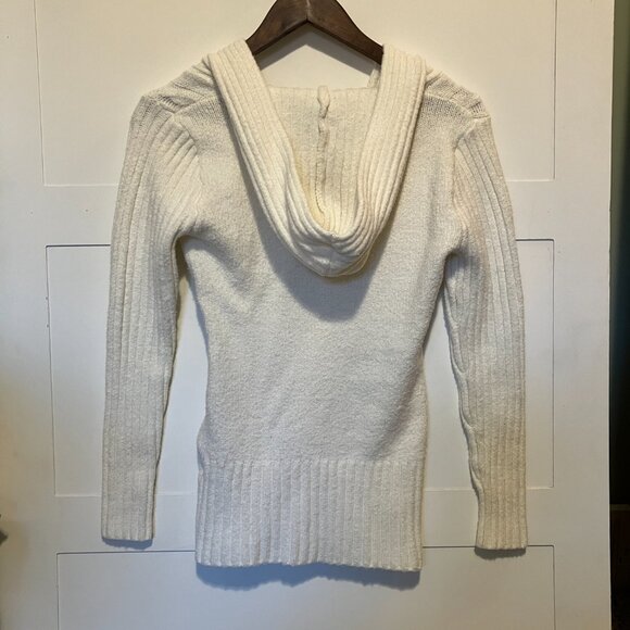 Maurices White Cable Knit Hooded Sweater | Women’s Small | Cozy Winter Pullover - Picture 2 of 5